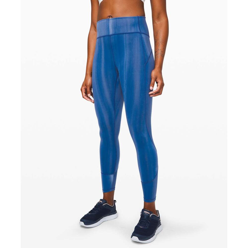 Lululemon In Movement 7/8 Tight 25" Size 8 Spray Dye White Dark Cobalt Blue